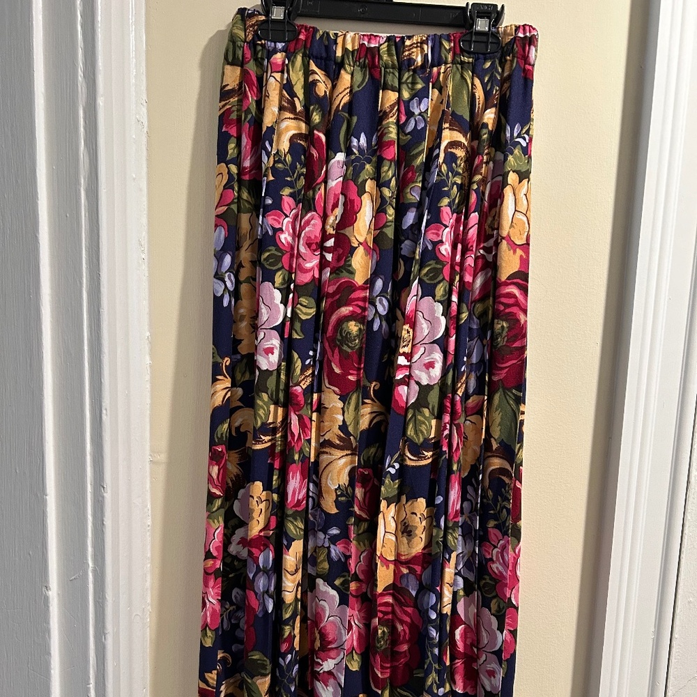 Vintage Marisa Christina Classic floral floor-length skirt